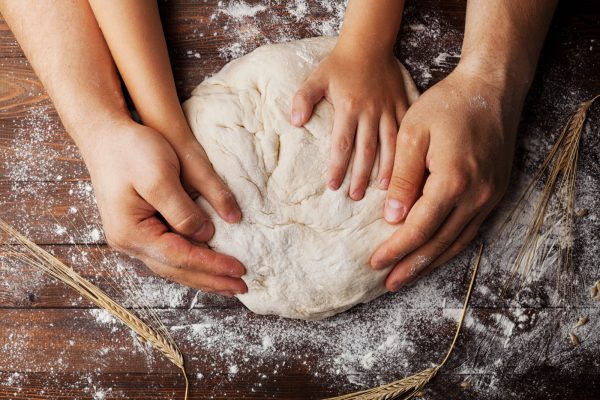 Baby chef: mani in pasta