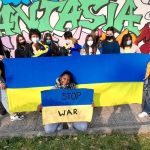 Studenti di abf che dicono no alla guerra